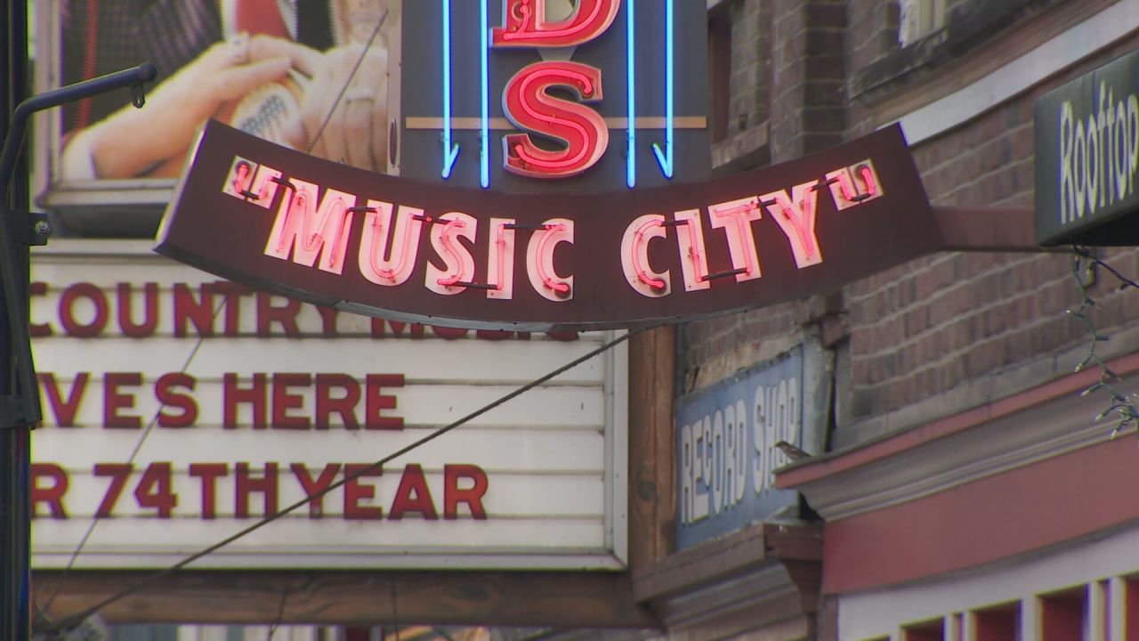 Music City sign in downtown Nashville